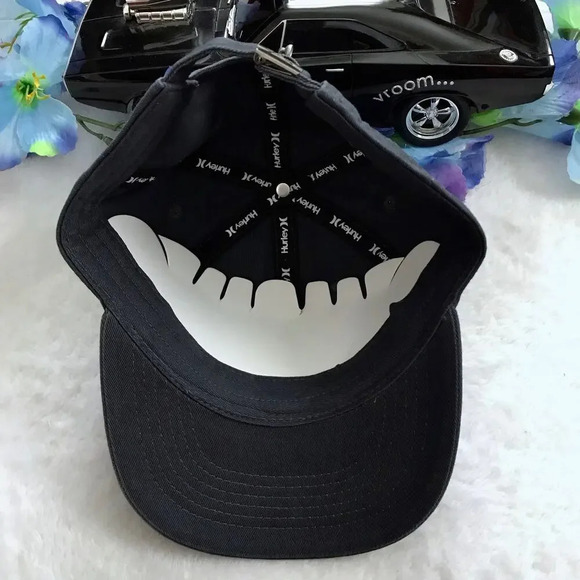 Hurley NWOT Charcoal Grey Baseball Cap Kids (8-20) - Picture 7 of 7